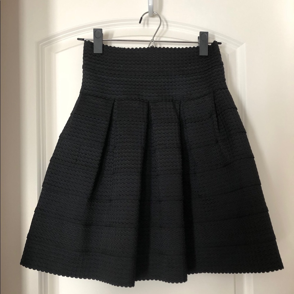 NWT Girl From Savoy Elastic Black Skirt M/L